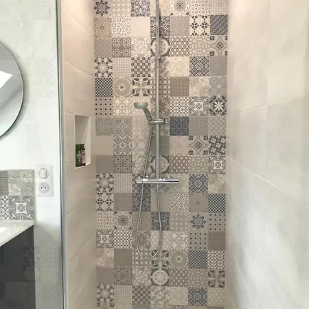 Les De La Varenne - D'hotes La Fleche