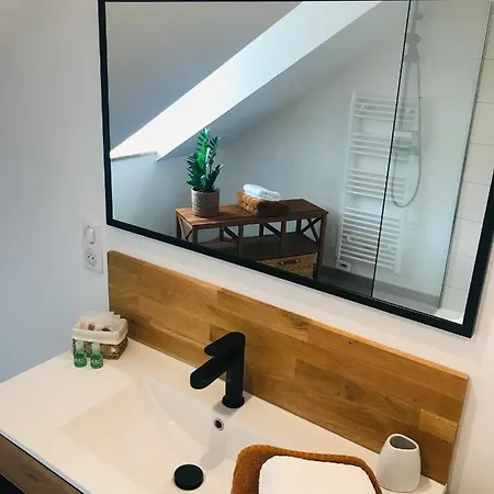 Bed & Breakfast Les De La Varenne - D'hotes La Fleche