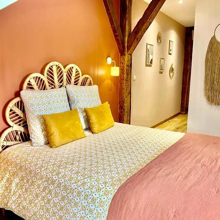 Les De La Varenne - D'hotes Bed & Breakfast