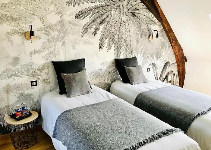 Les De La Varenne - D'hôtes Couette-café La Flèche