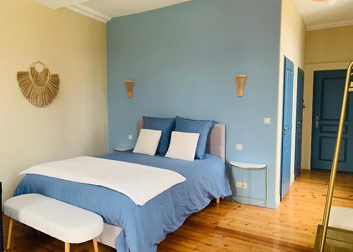 Les De La Varenne - D'hôtes La Flèche